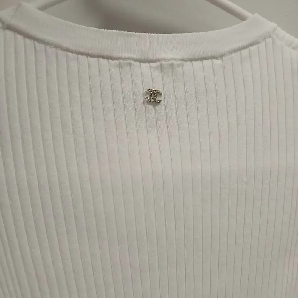 Chanel womens small white top ribbed stretch 100% authentic Short Sleeve